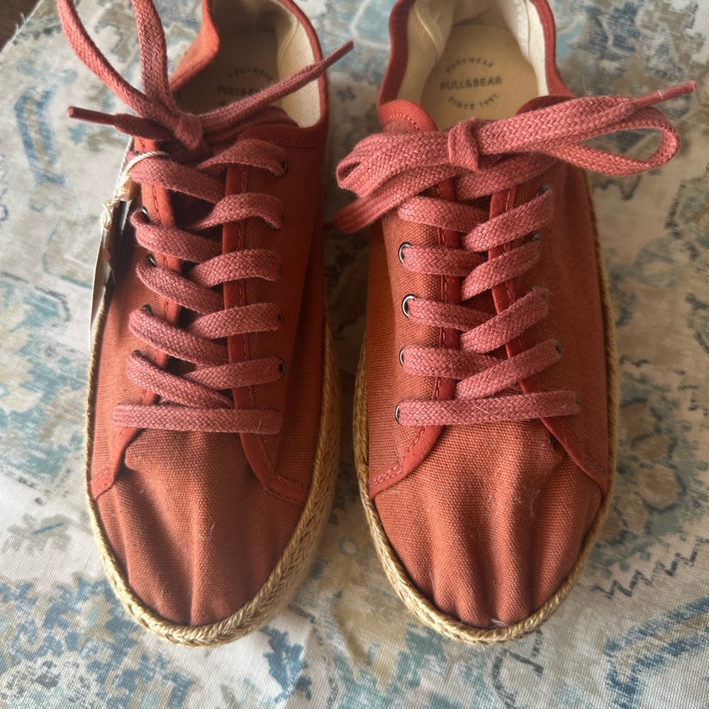 Pull&Bear Red Canvas Sneakers